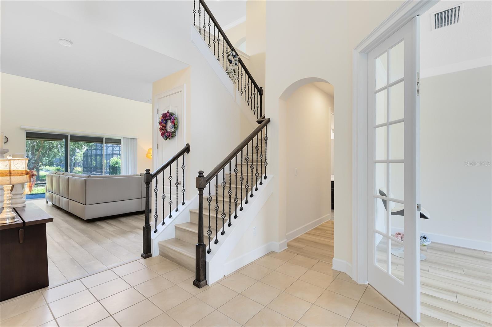 Image 7 of 37 For 15485 Sandfield Loop