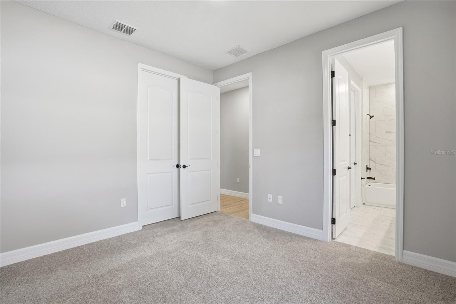 Image 13 of 23 For 4131 130th Loop