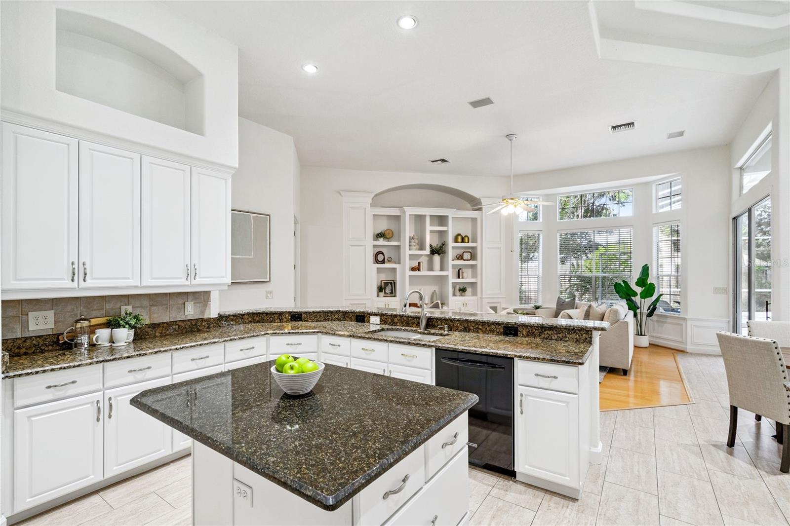 Image 11 of 68 For 1702 Majestic Oak Drive