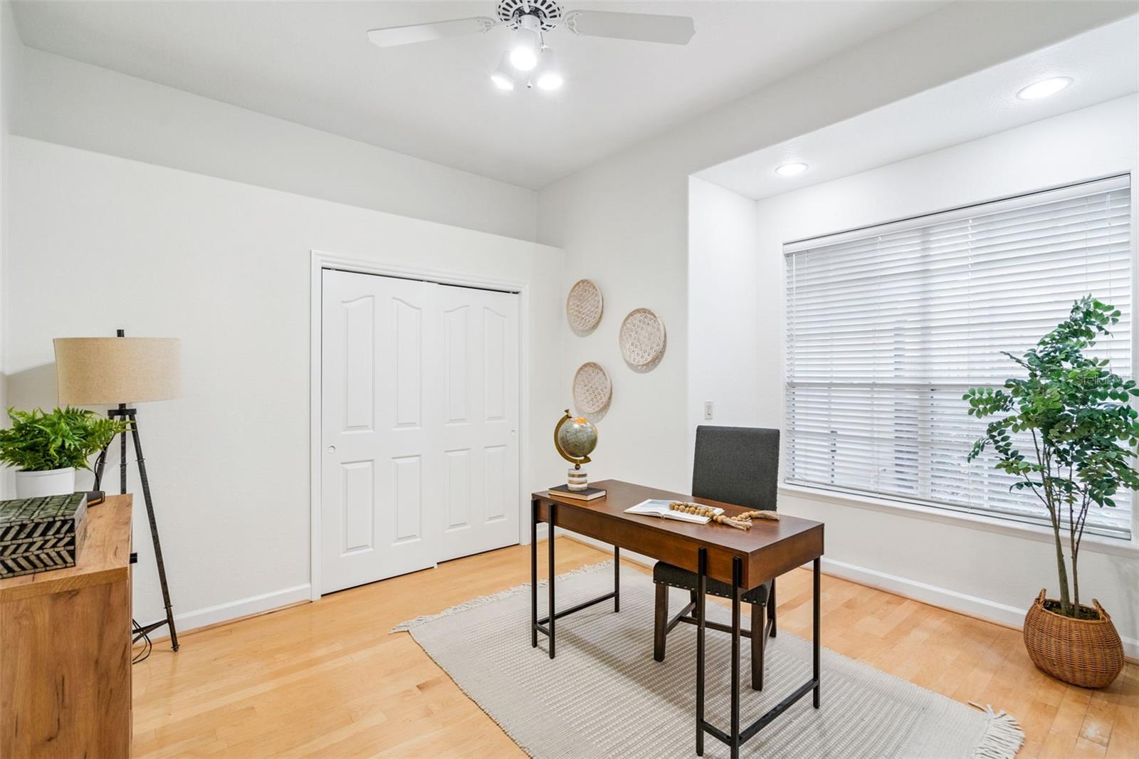 Image 20 of 68 For 1702 Majestic Oak Drive