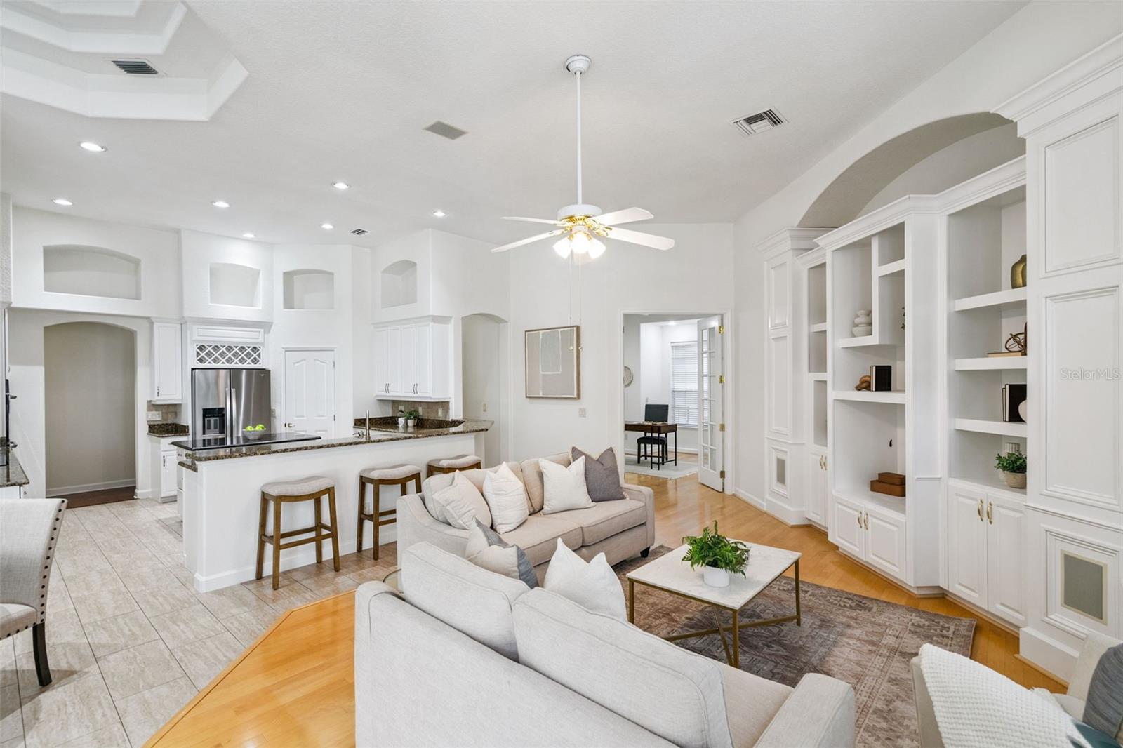 Image 29 of 68 For 1702 Majestic Oak Drive