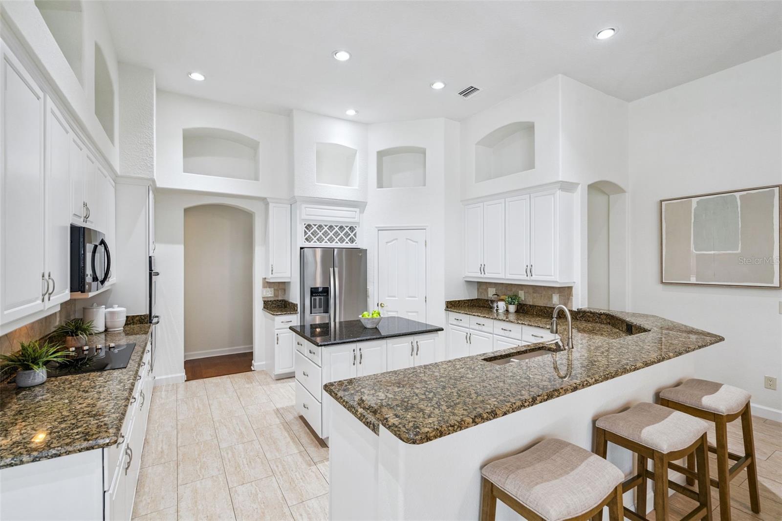 Image 32 of 68 For 1702 Majestic Oak Drive