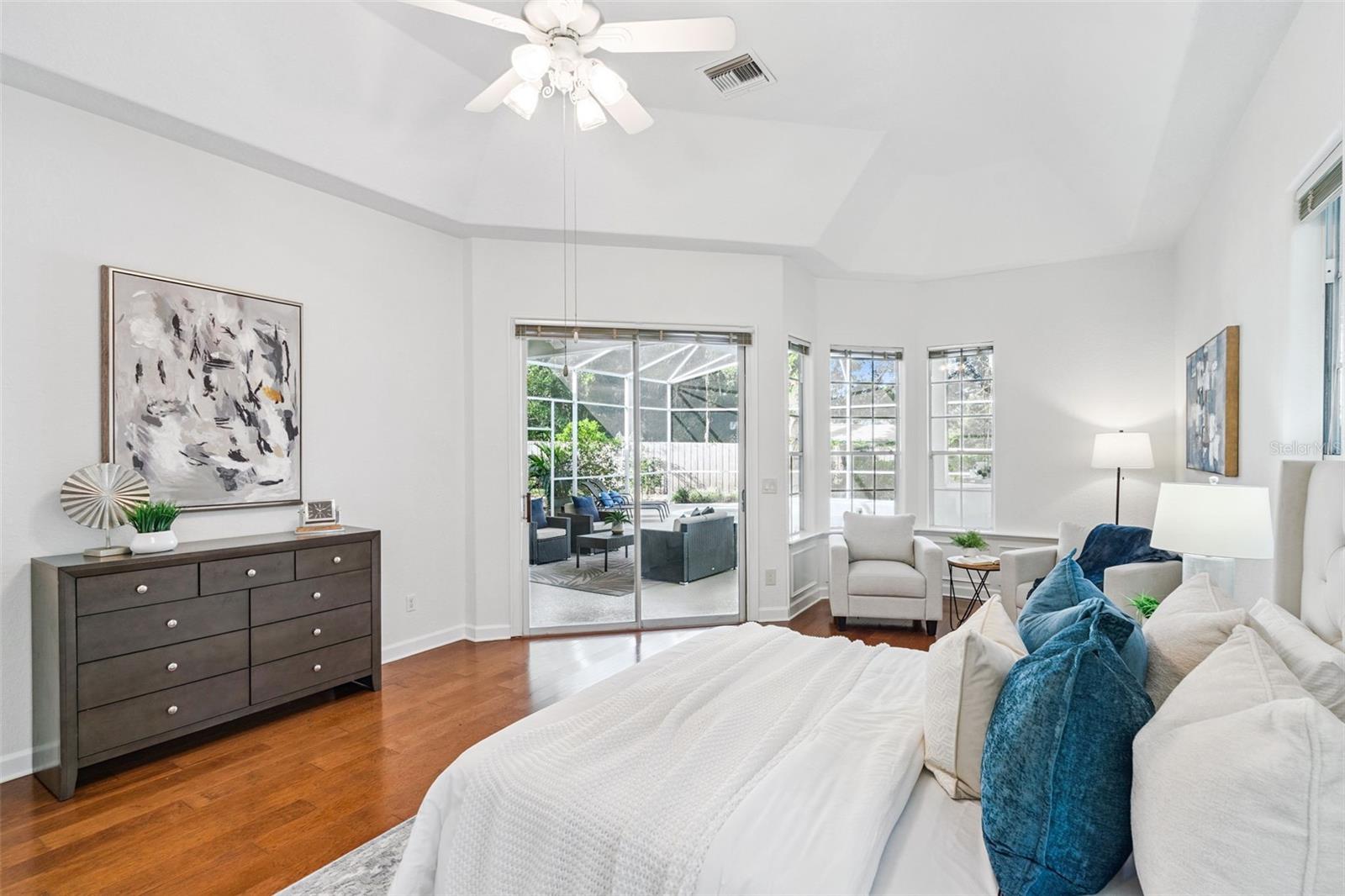 Image 33 of 68 For 1702 Majestic Oak Drive