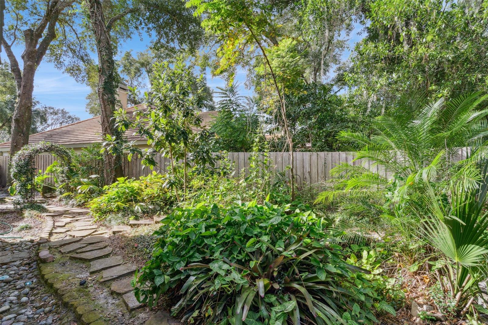 Image 46 of 68 For 1702 Majestic Oak Drive