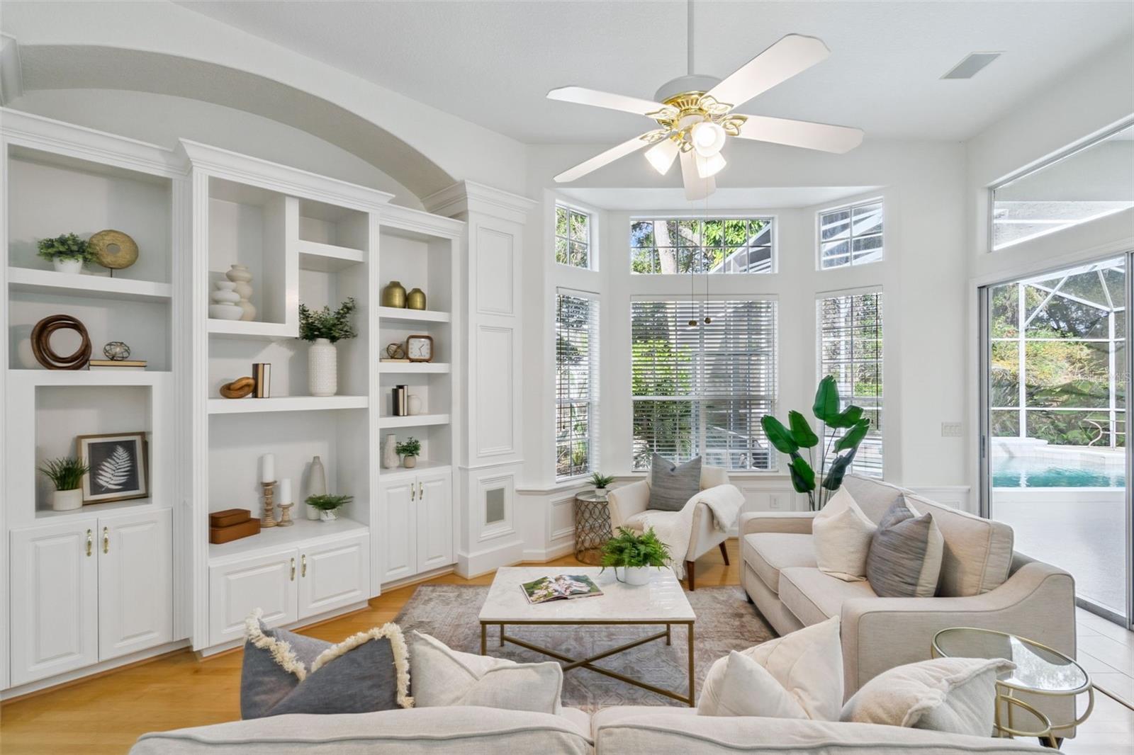 Image 6 of 68 For 1702 Majestic Oak Drive