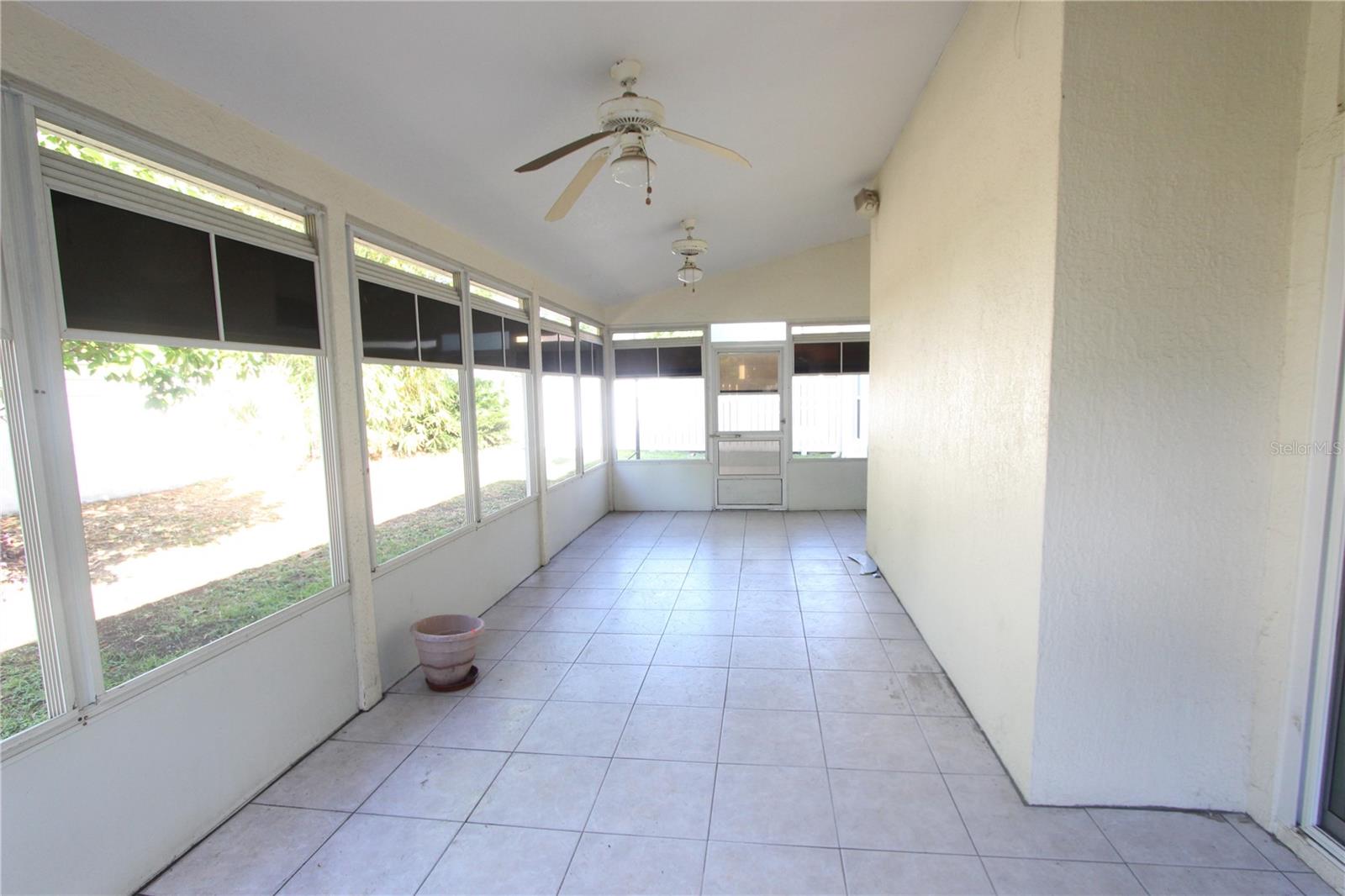 Image 25 of 81 For 3625 Pompano Court