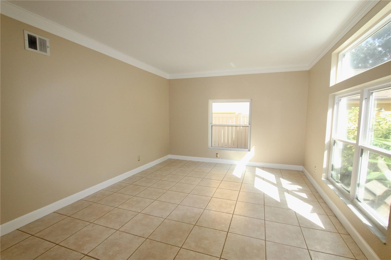 Image 33 of 81 For 3625 Pompano Court