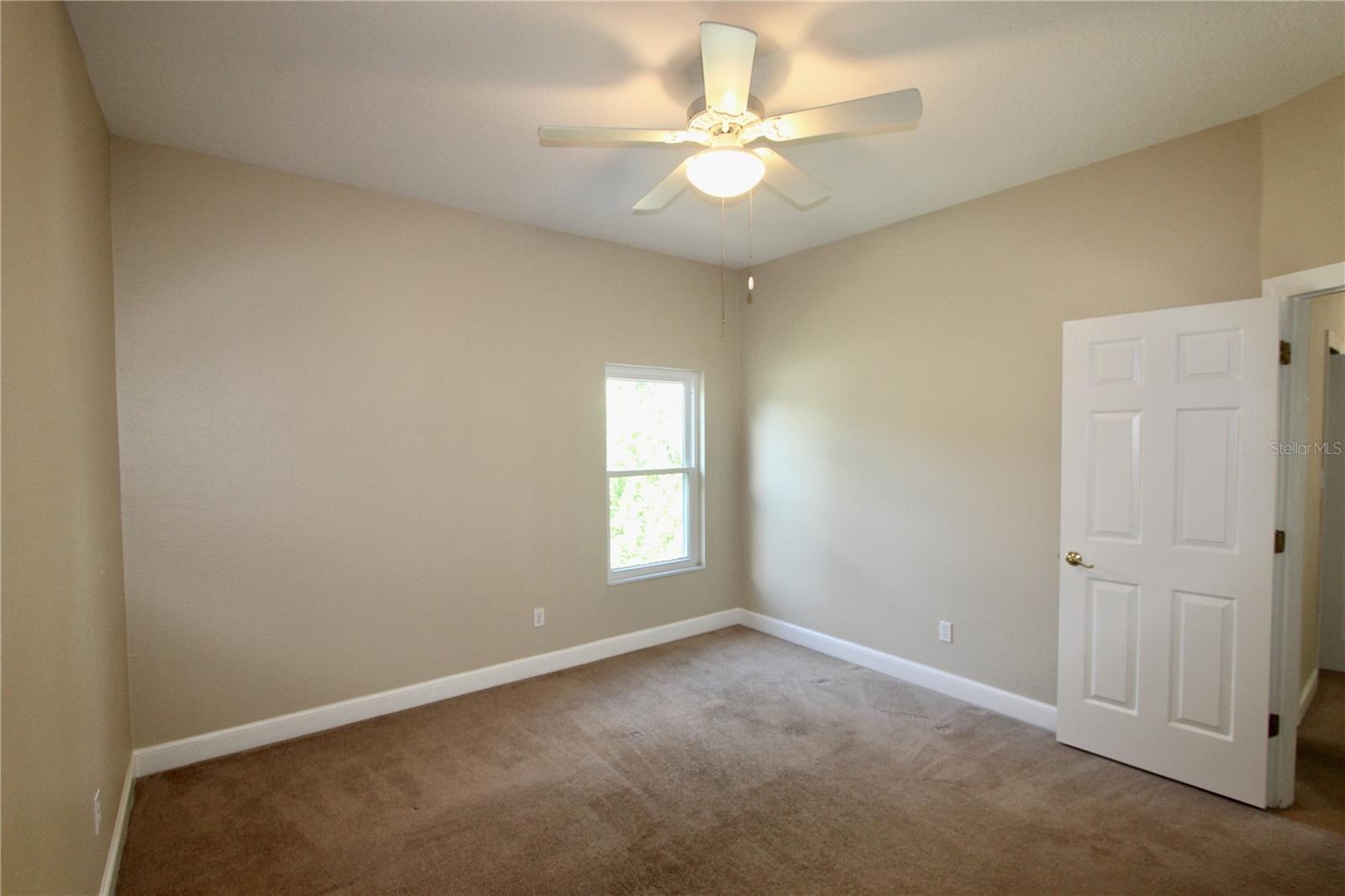 Image 44 of 81 For 3625 Pompano Court