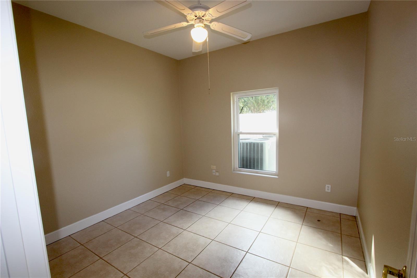 Image 7 of 81 For 3625 Pompano Court