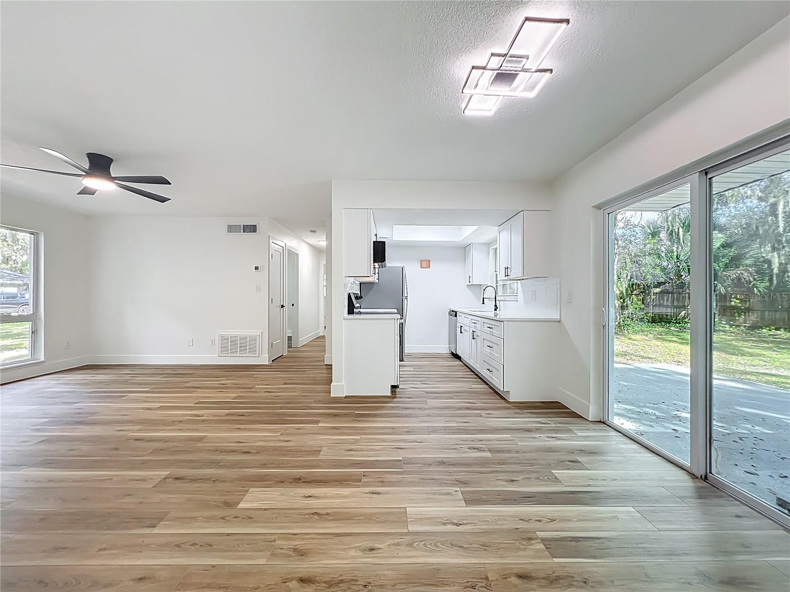 Image 10 of 44 For 10217 Belgrove Place