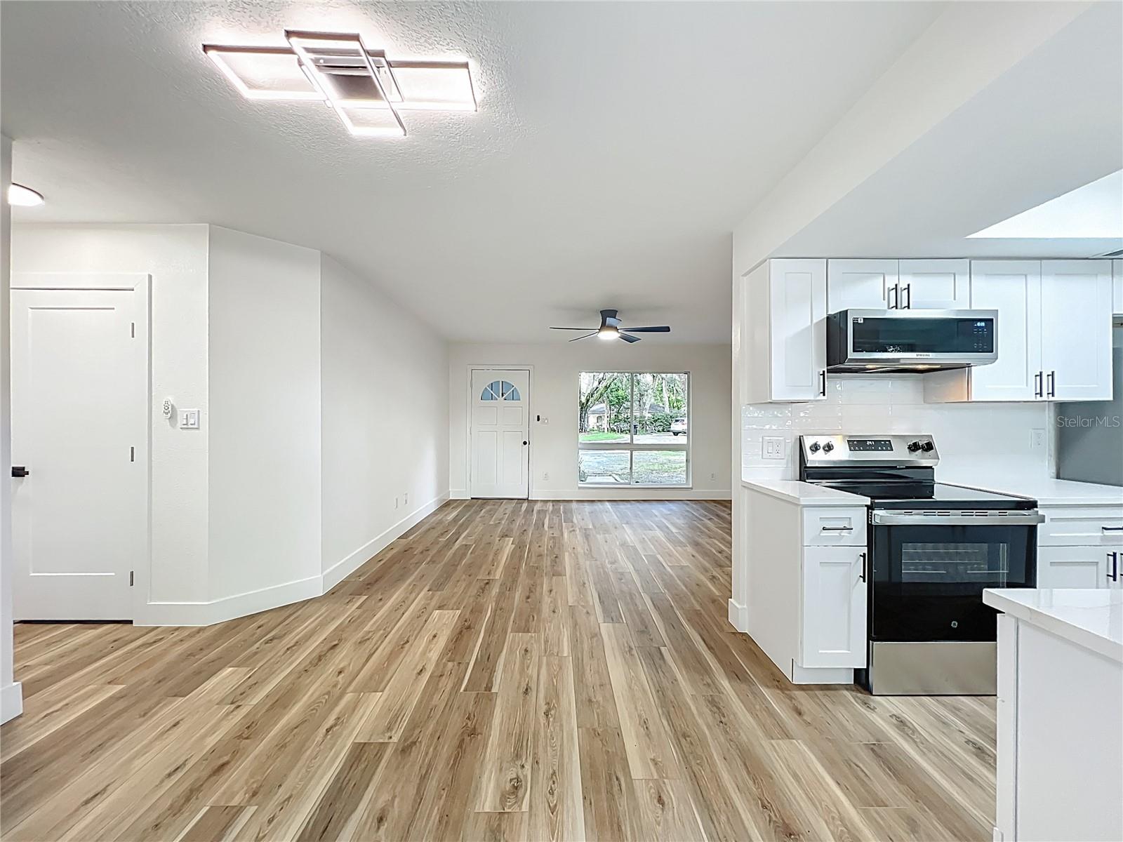 Image 12 of 44 For 10217 Belgrove Place