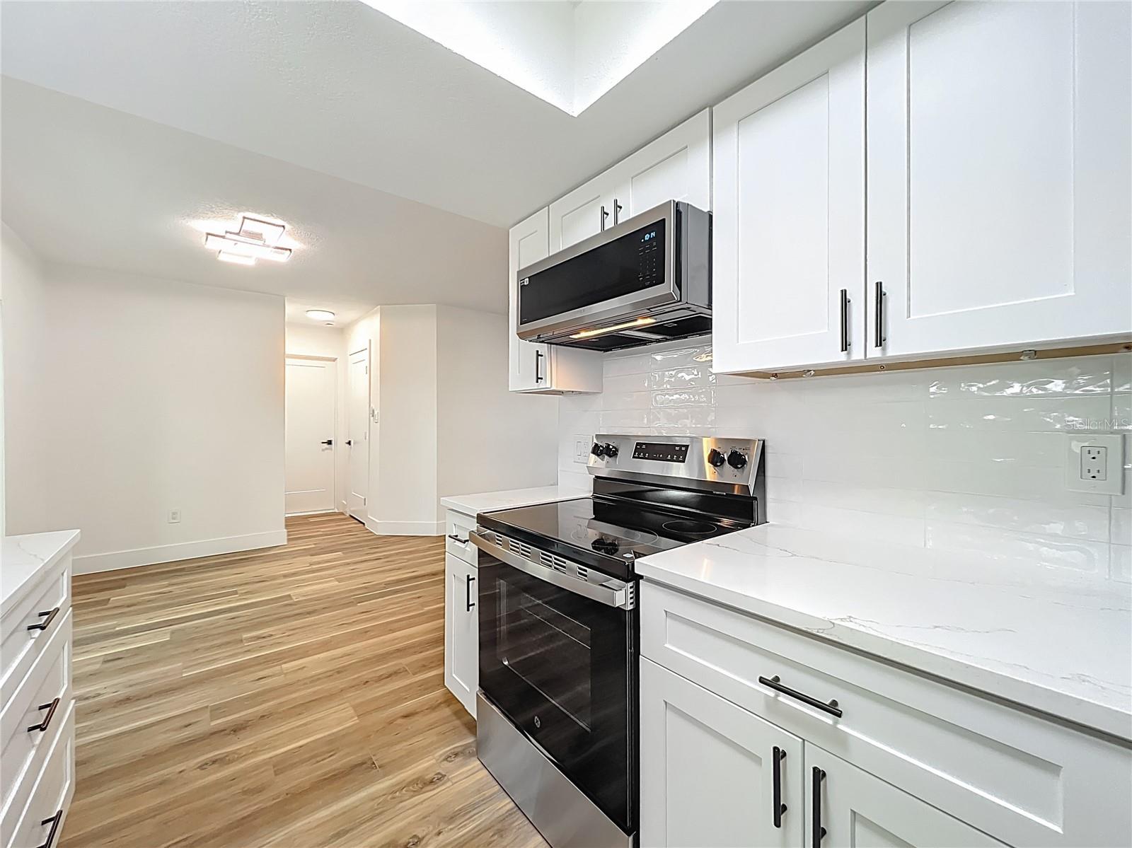 Image 17 of 44 For 10217 Belgrove Place