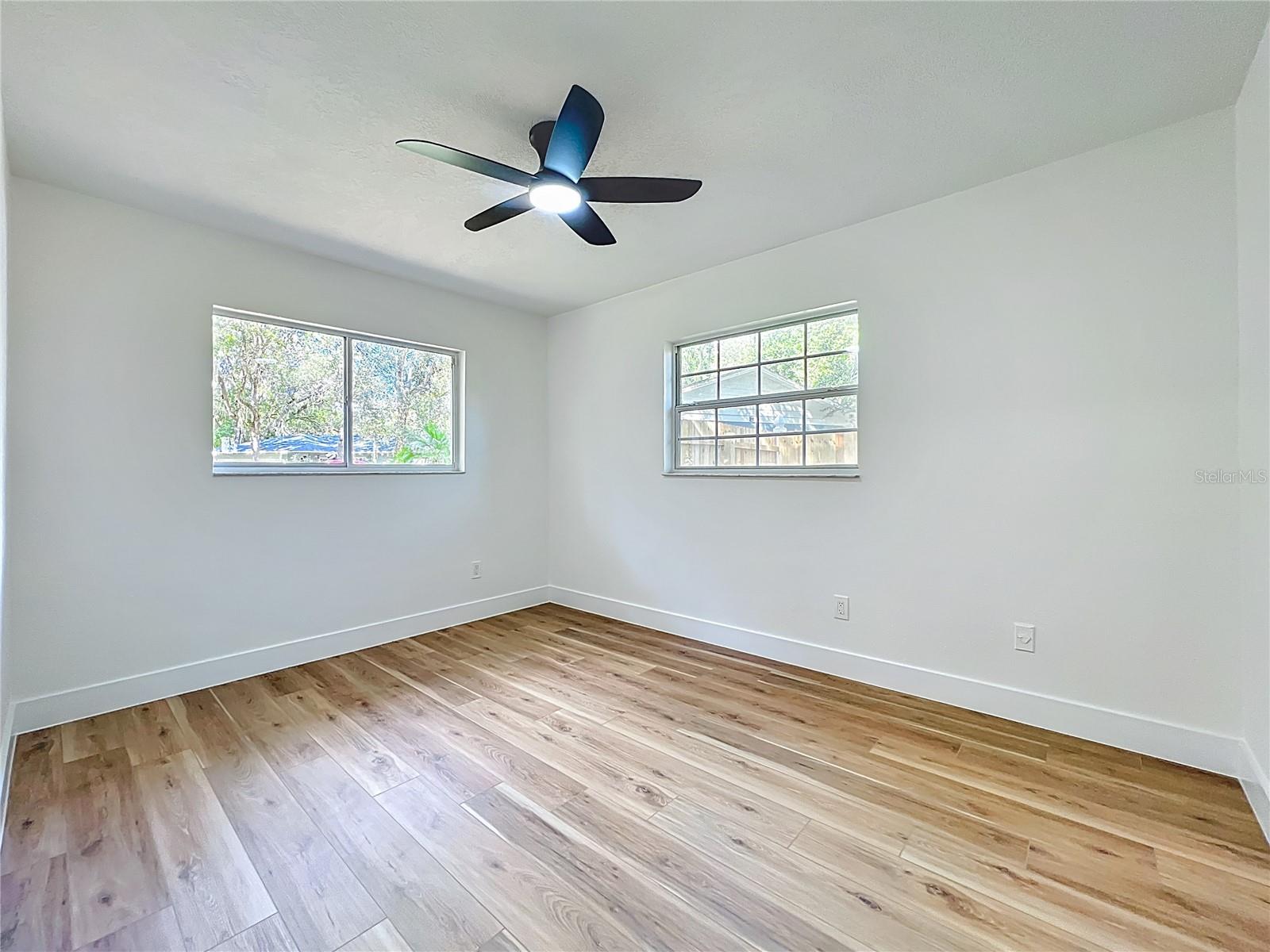 Image 27 of 44 For 10217 Belgrove Place