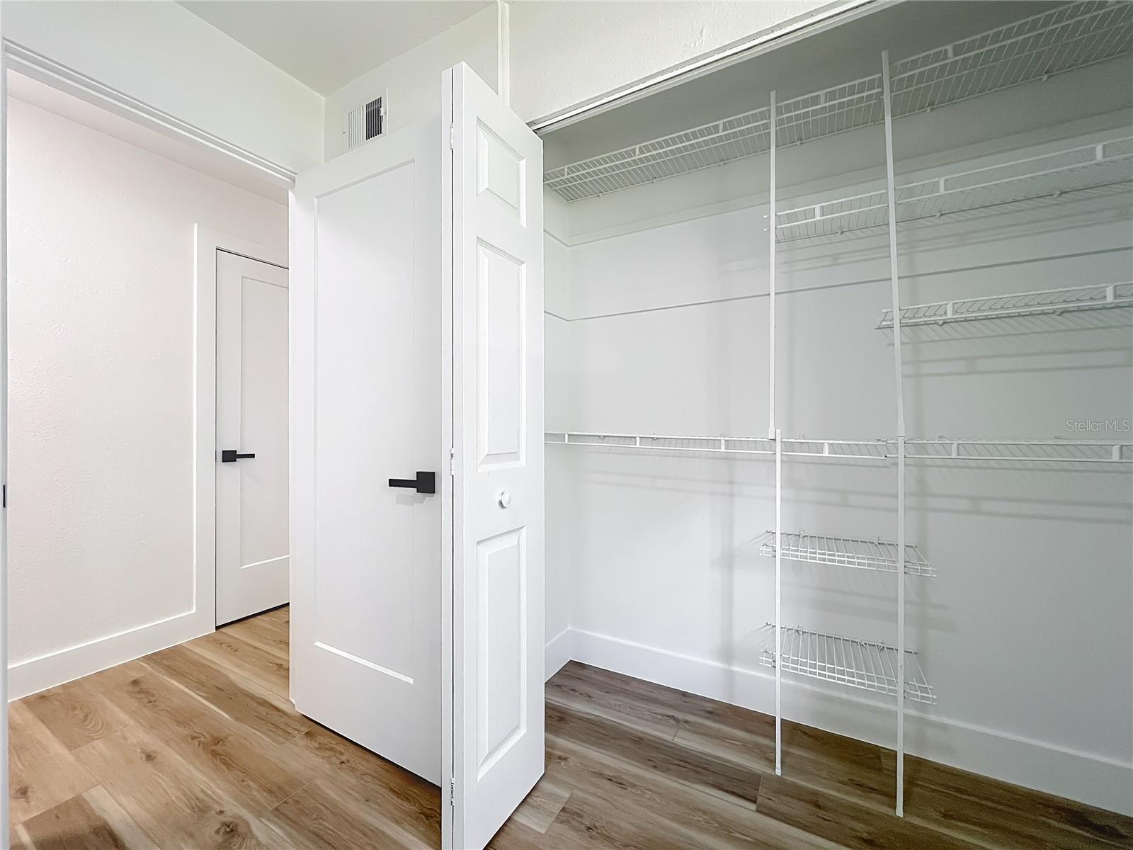 Image 32 of 44 For 10217 Belgrove Place