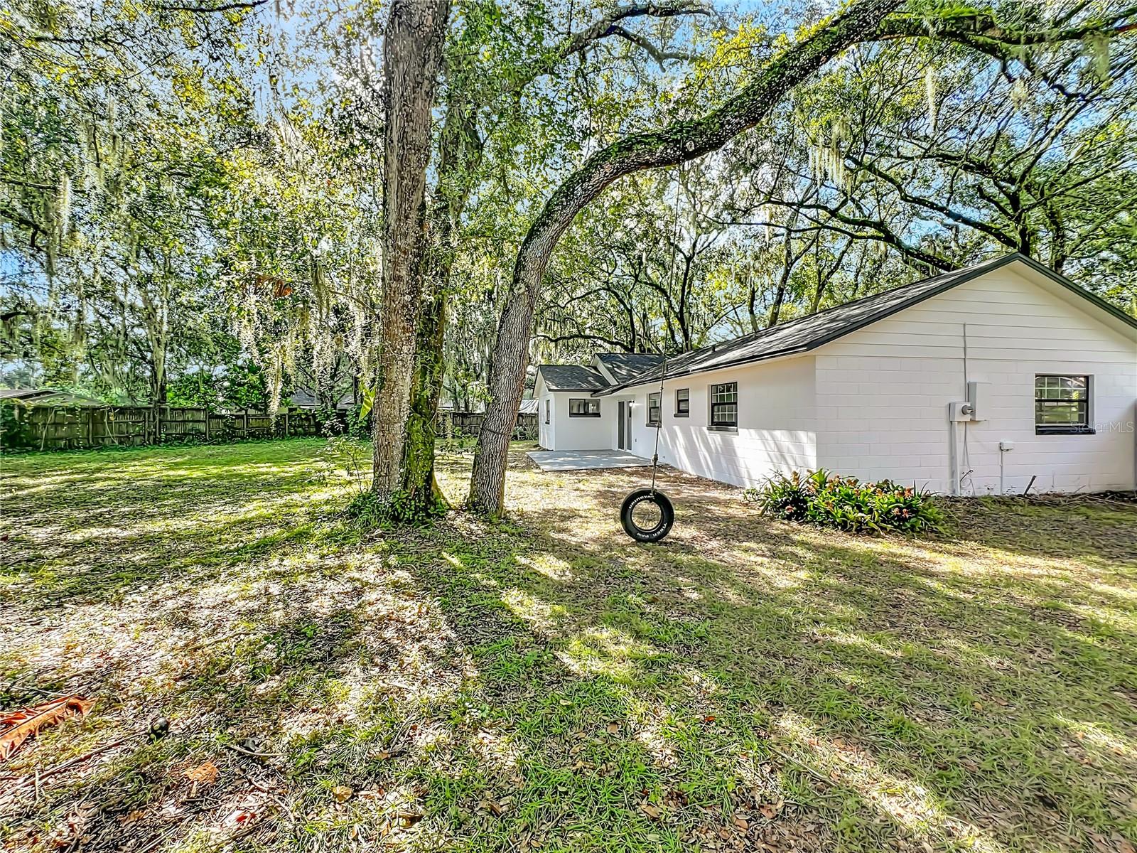 Image 41 of 44 For 10217 Belgrove Place