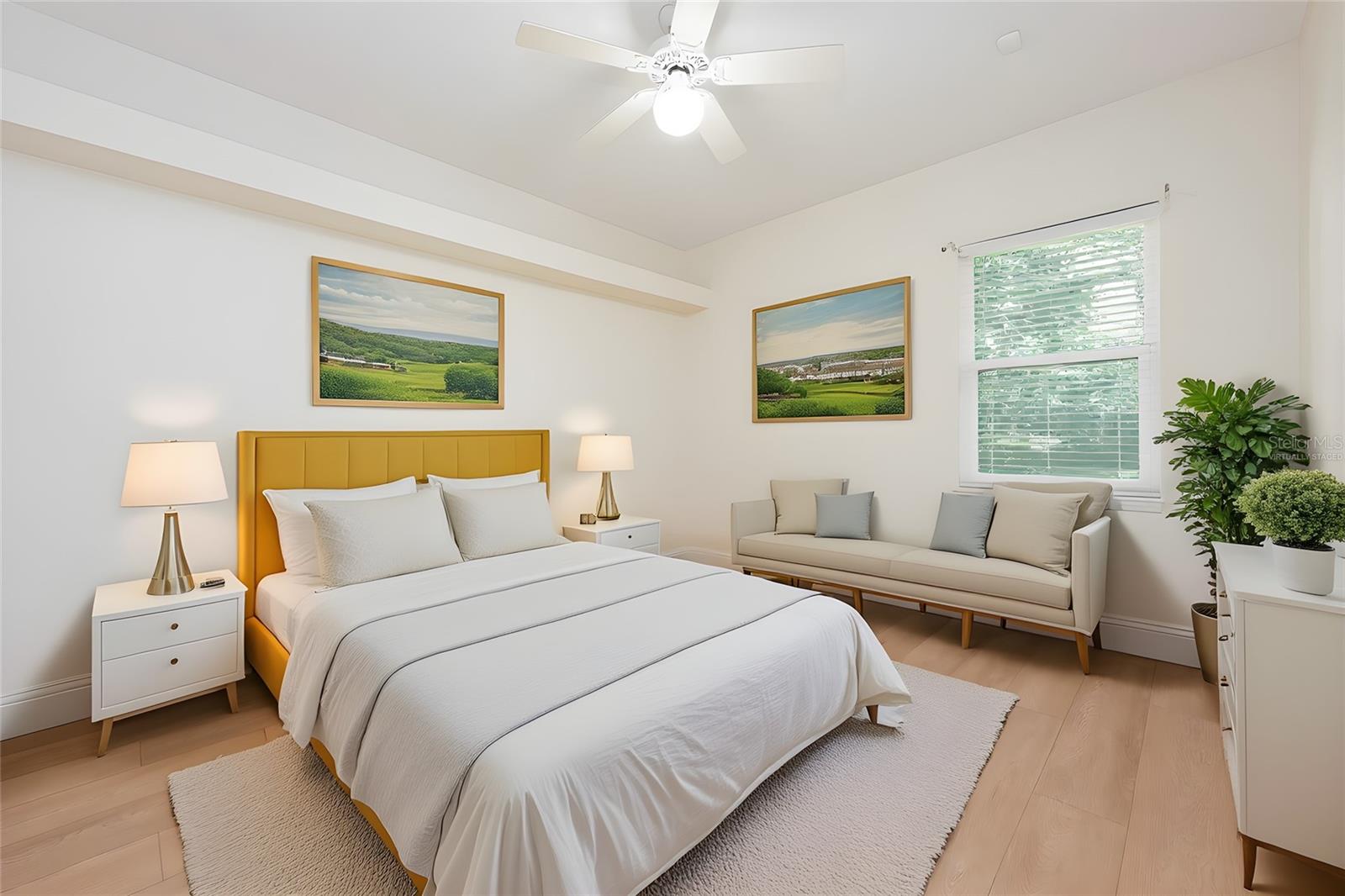 Image 21 of 44 For 935 Ridgeside Court