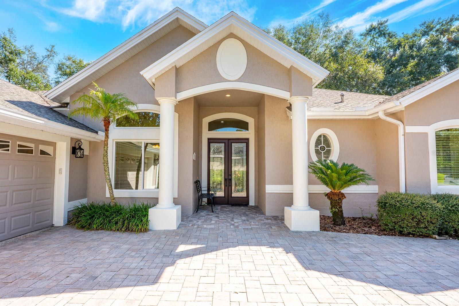 Image 36 of 44 For 935 Ridgeside Court