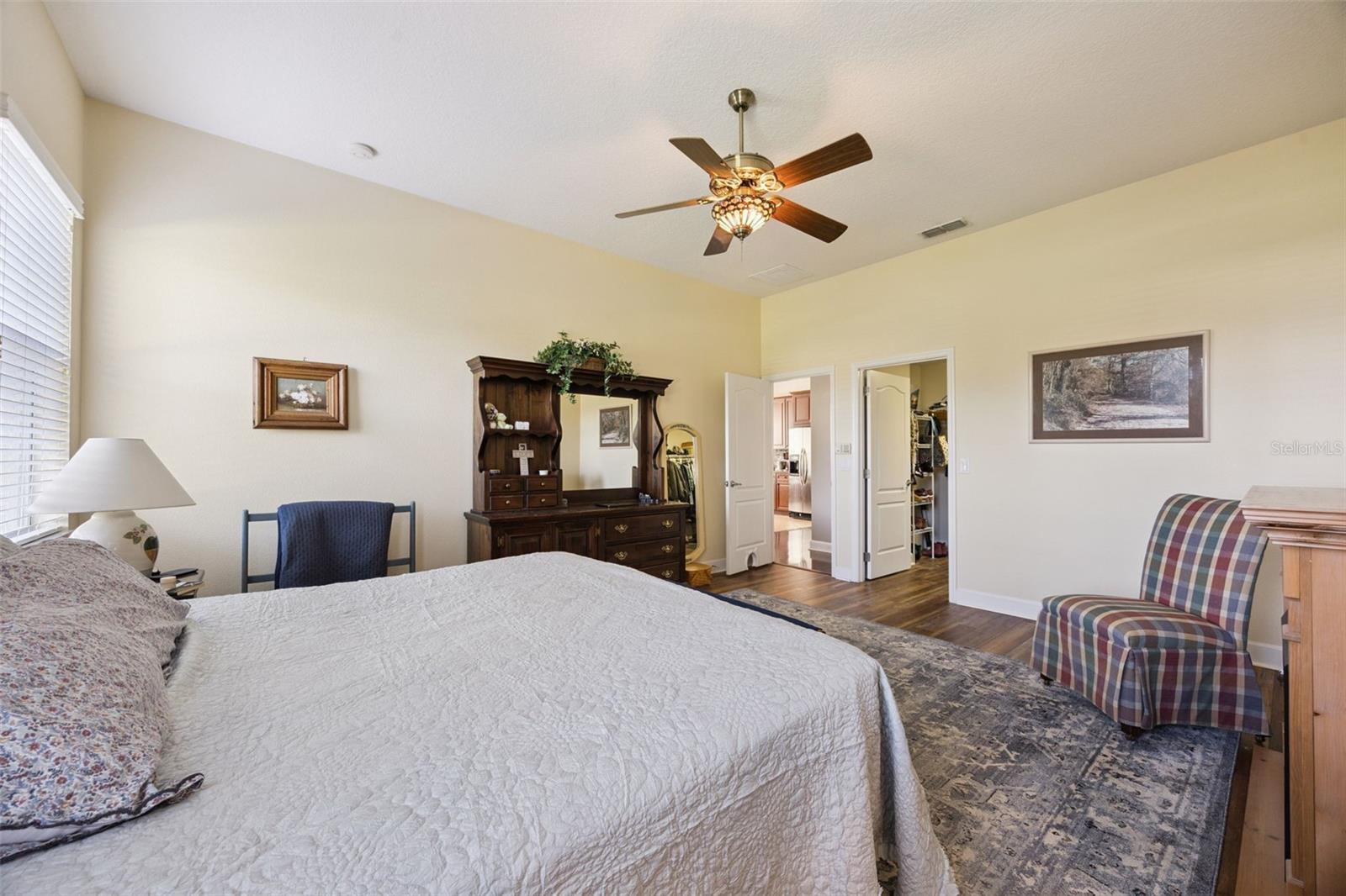 Image 24 of 65 For 3720 Valley Oaks Court