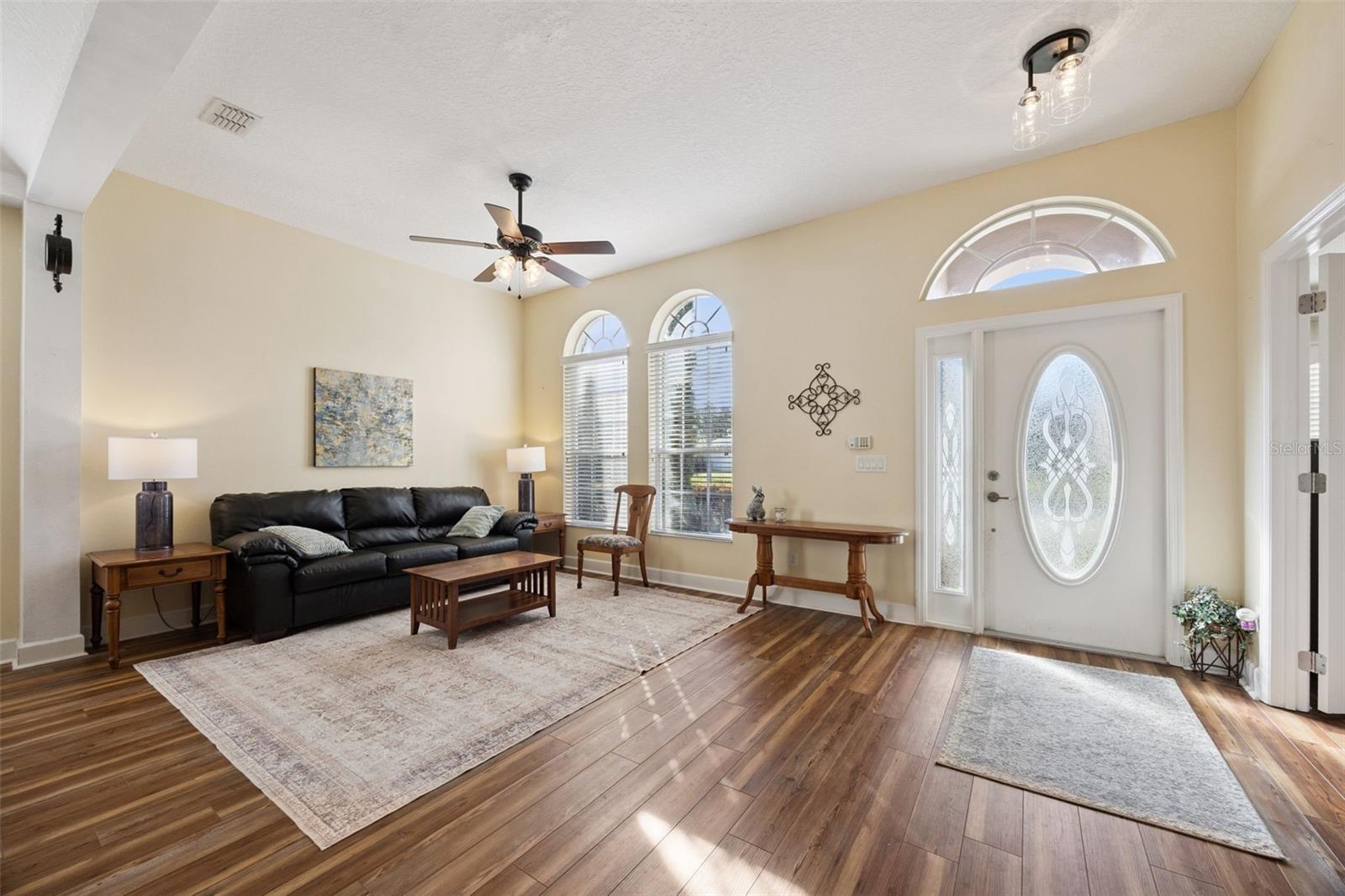 Image 3 of 65 For 3720 Valley Oaks Court