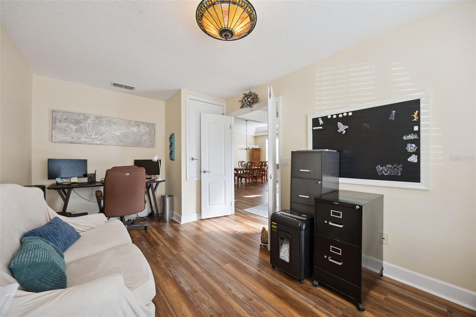 Image 30 of 65 For 3720 Valley Oaks Court