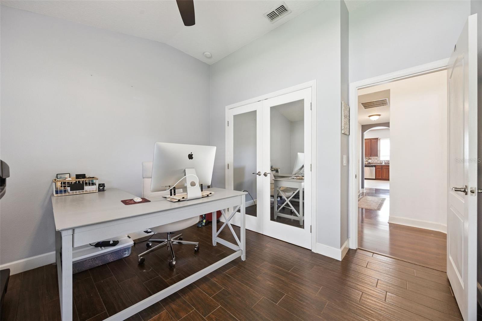 Image 37 of 65 For 3720 Valley Oaks Court