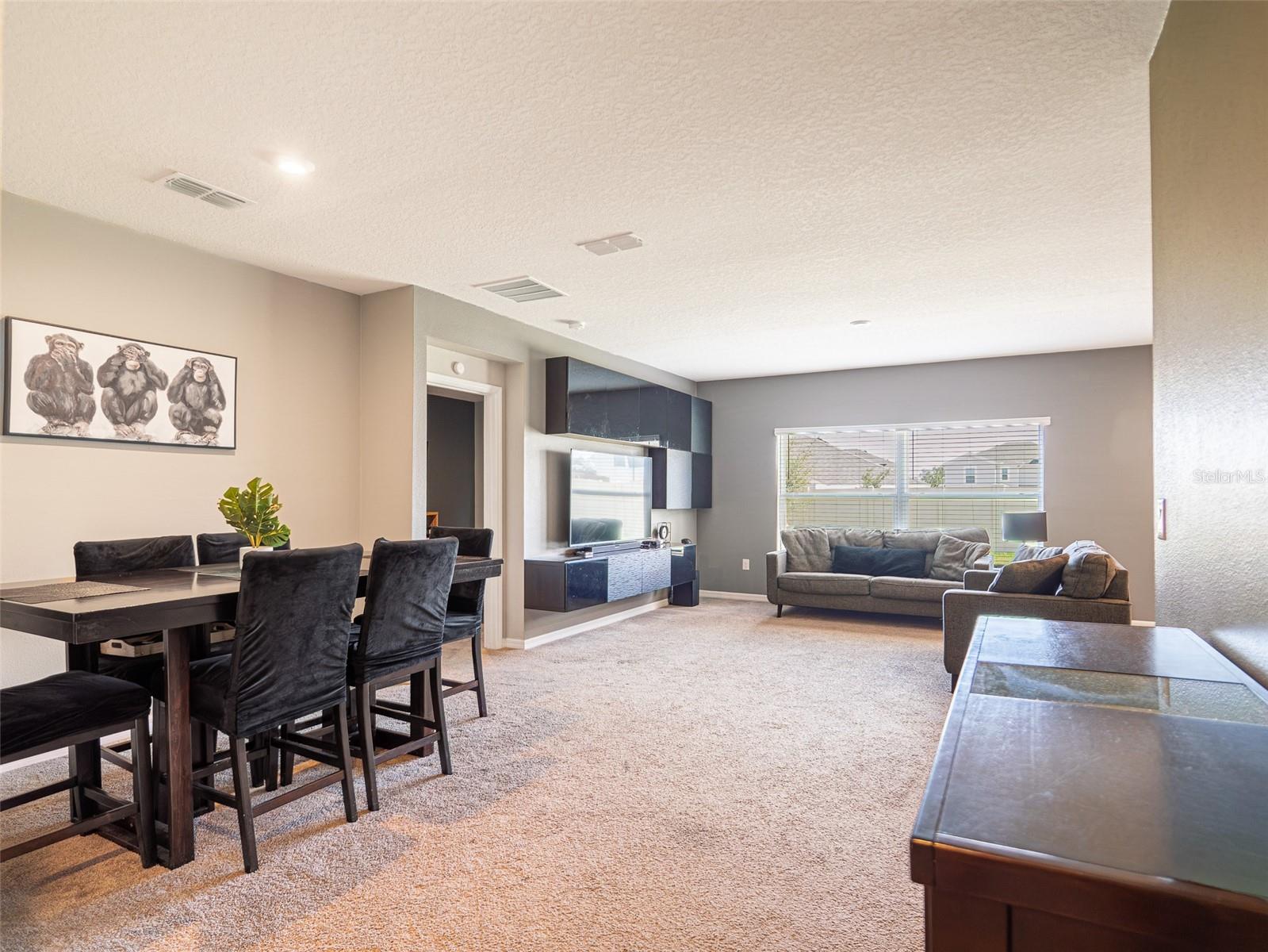 Image 13 of 36 For 596 Meadow Bend Drive