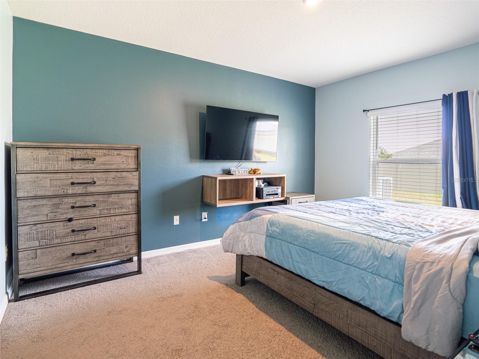 Image 20 of 36 For 596 Meadow Bend Drive