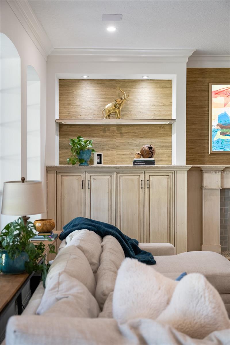 Image 13 of 32 For 6047 Blakeford Drive