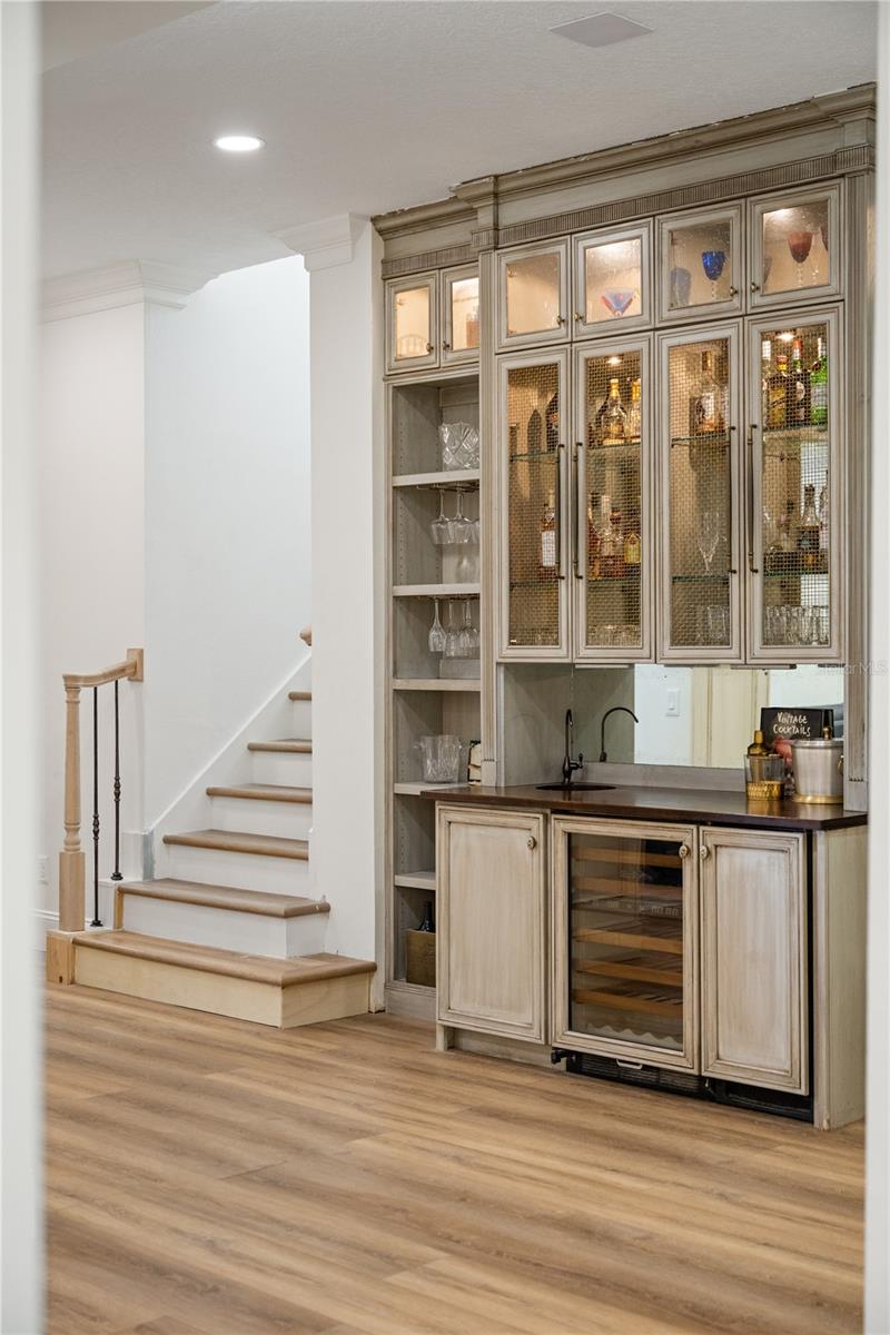 Image 16 of 32 For 6047 Blakeford Drive