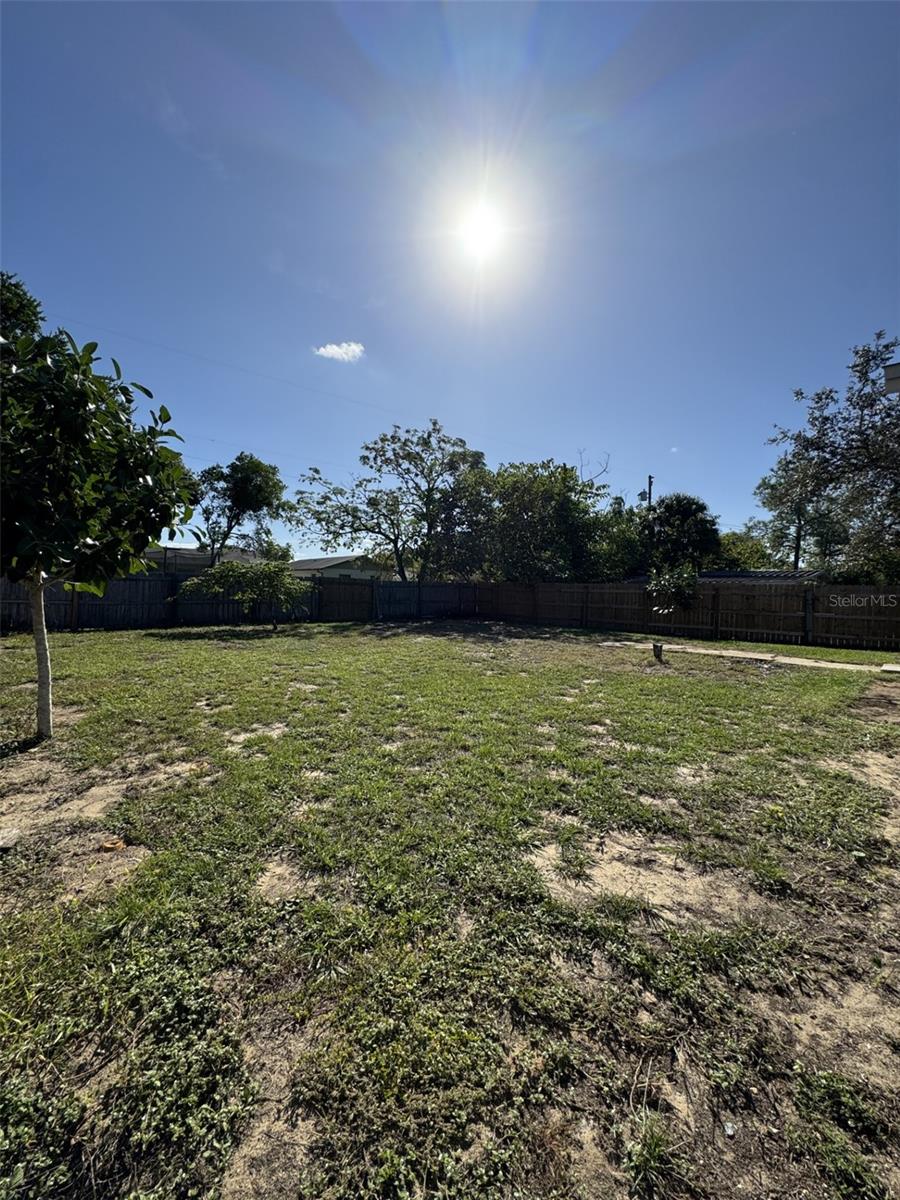 Image 25 of 29 For 1312 North Avenue