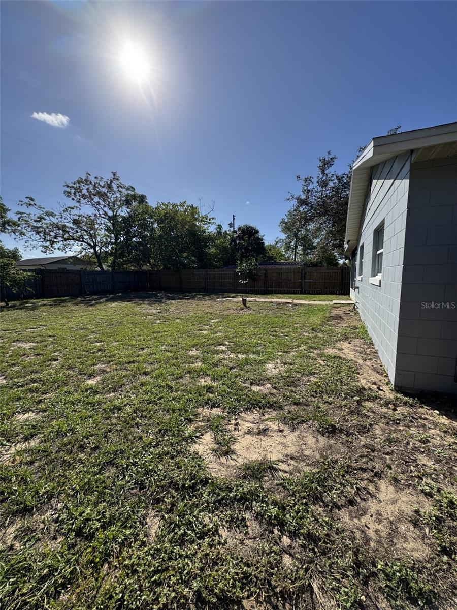 Image 27 of 29 For 1312 North Avenue