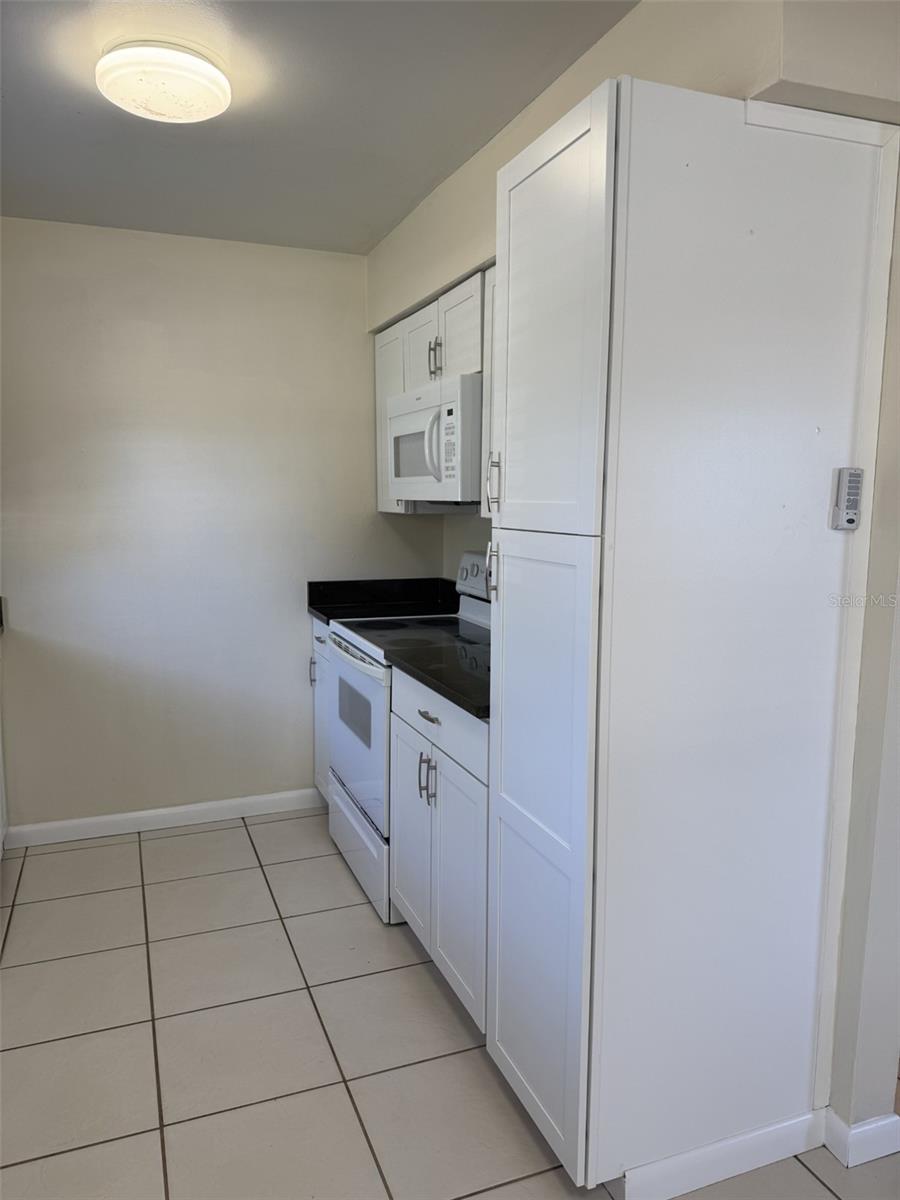 Image 6 of 29 For 1312 North Avenue