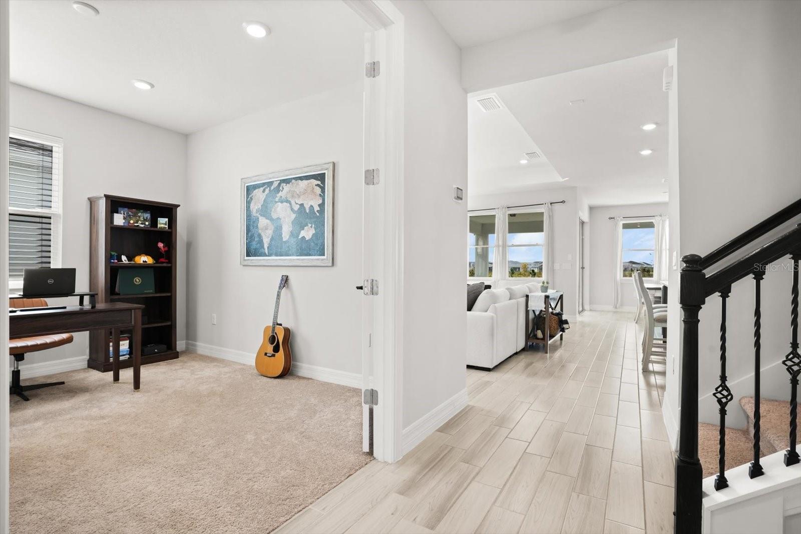 Image 15 of 37 For 6948 Rosy Sky Avenue