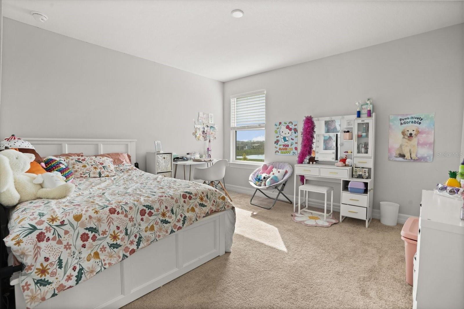 Image 25 of 37 For 6948 Rosy Sky Avenue