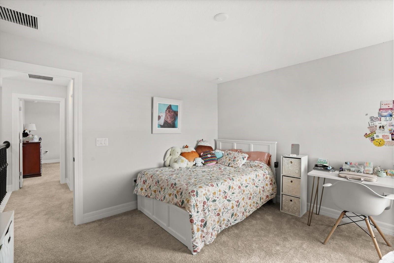 Image 26 of 37 For 6948 Rosy Sky Avenue