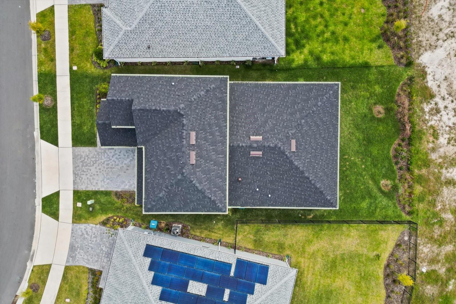 Image 33 of 37 For 6948 Rosy Sky Avenue