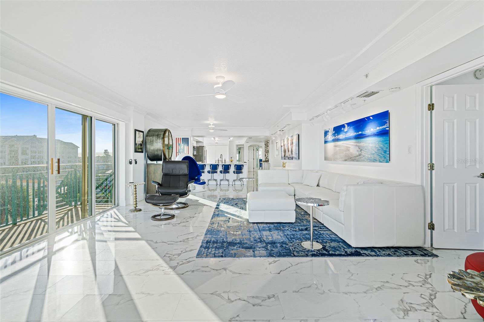 Image 20 of 50 For 443 Johnson Avenue 402