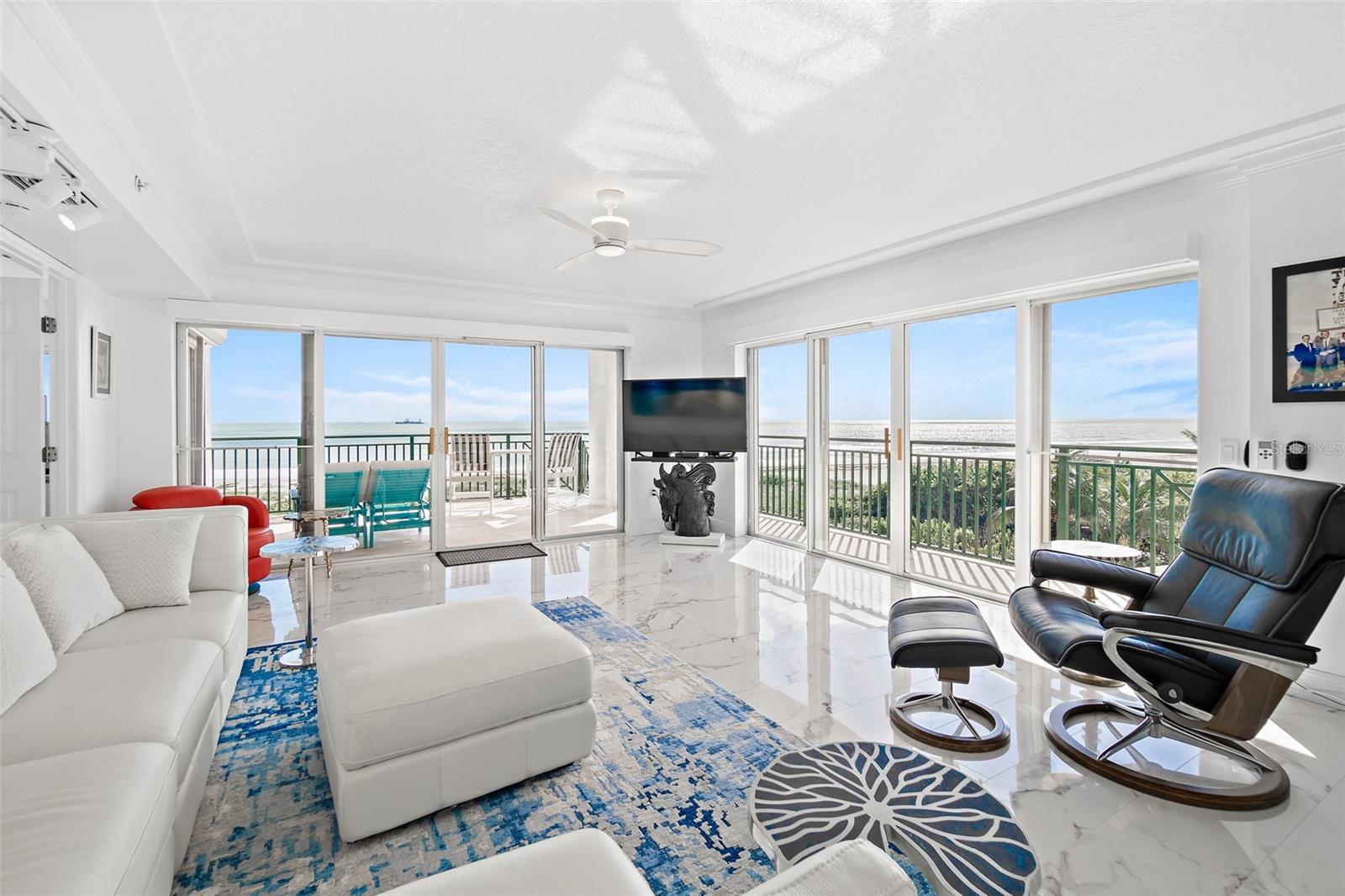 Image 34 of 50 For 443 Johnson Avenue 402