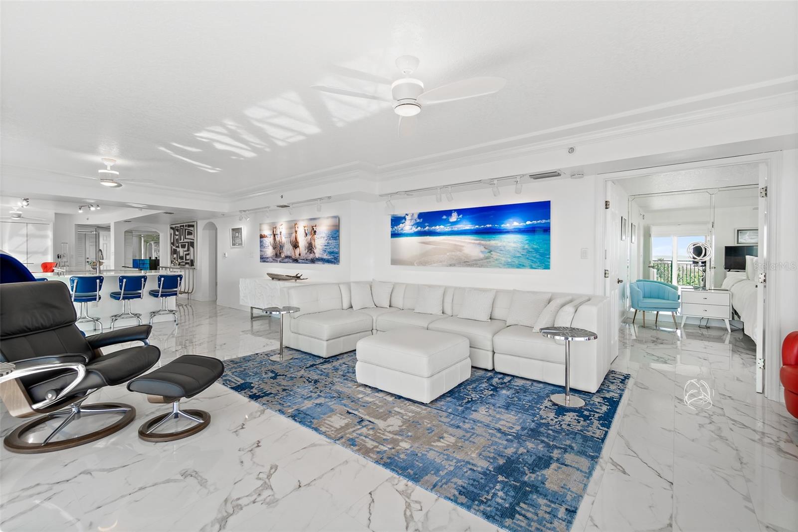 Image 35 of 50 For 443 Johnson Avenue 402