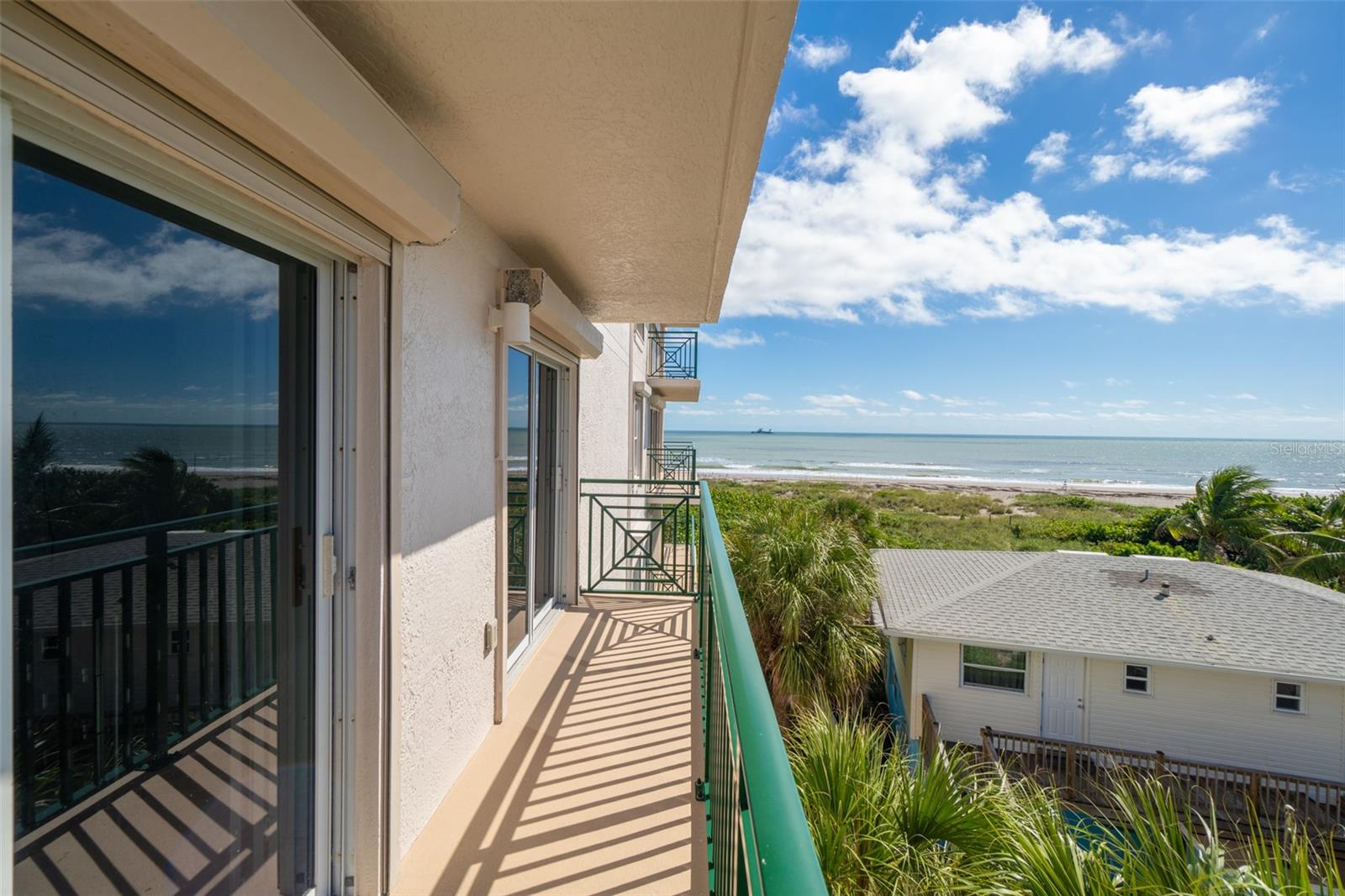 Image 8 of 50 For 443 Johnson Avenue 402