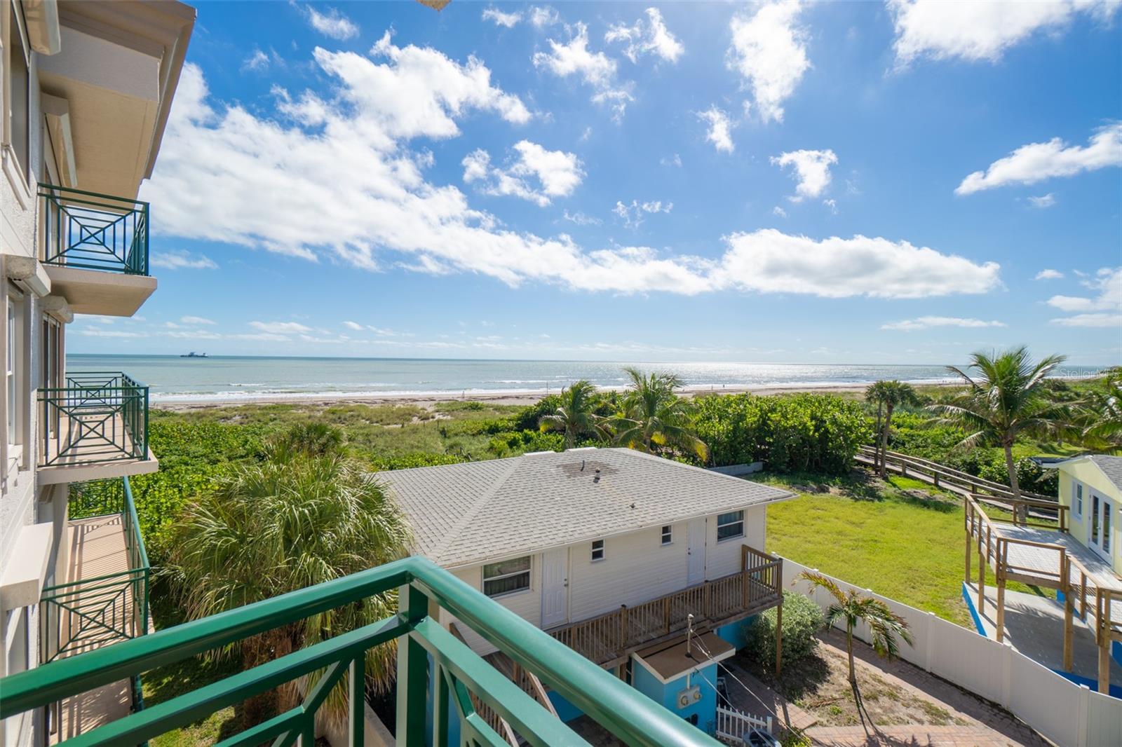 Image 9 of 50 For 443 Johnson Avenue 402