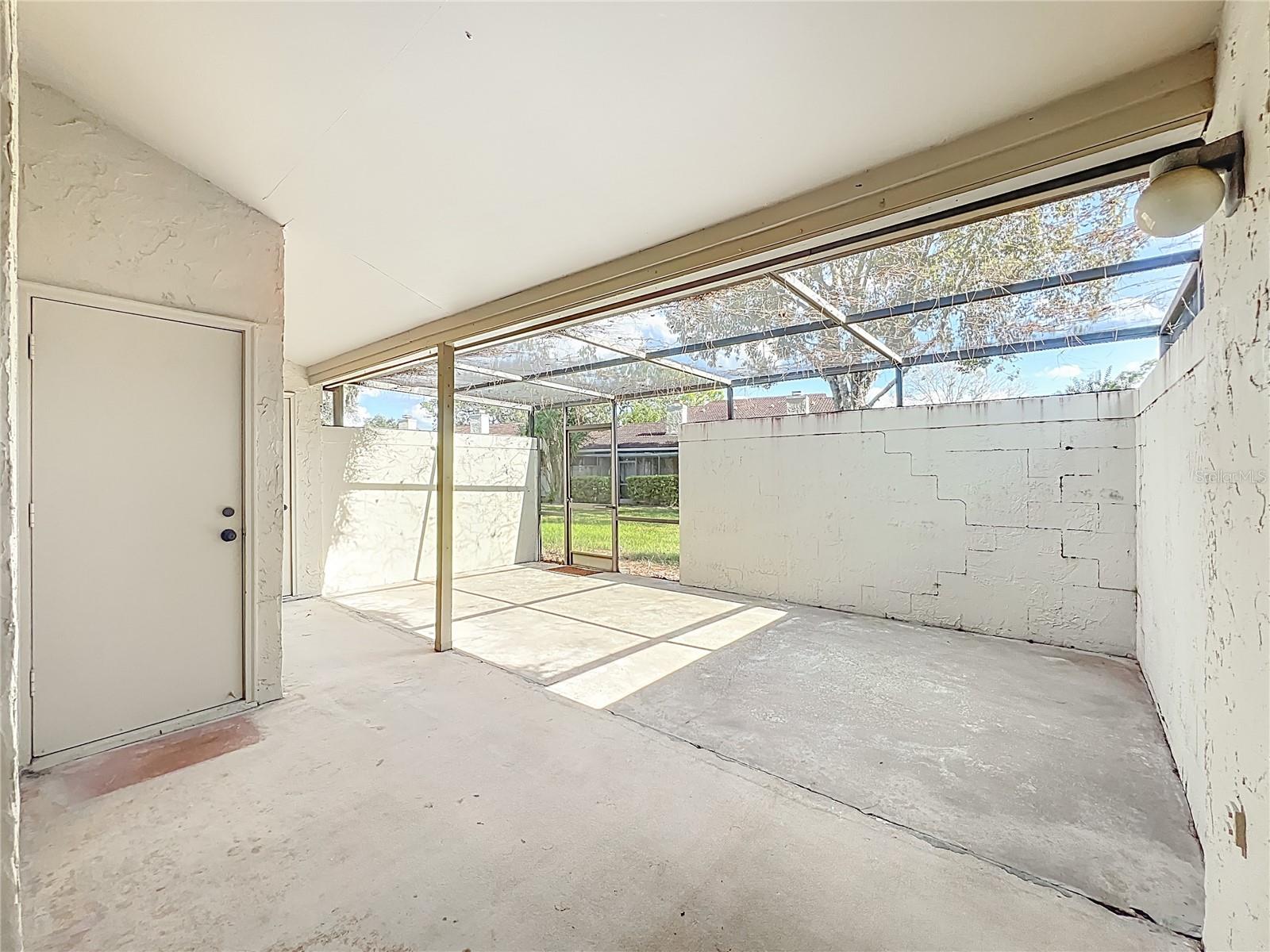 Image 18 of 22 For 230 Sabal Palm Place