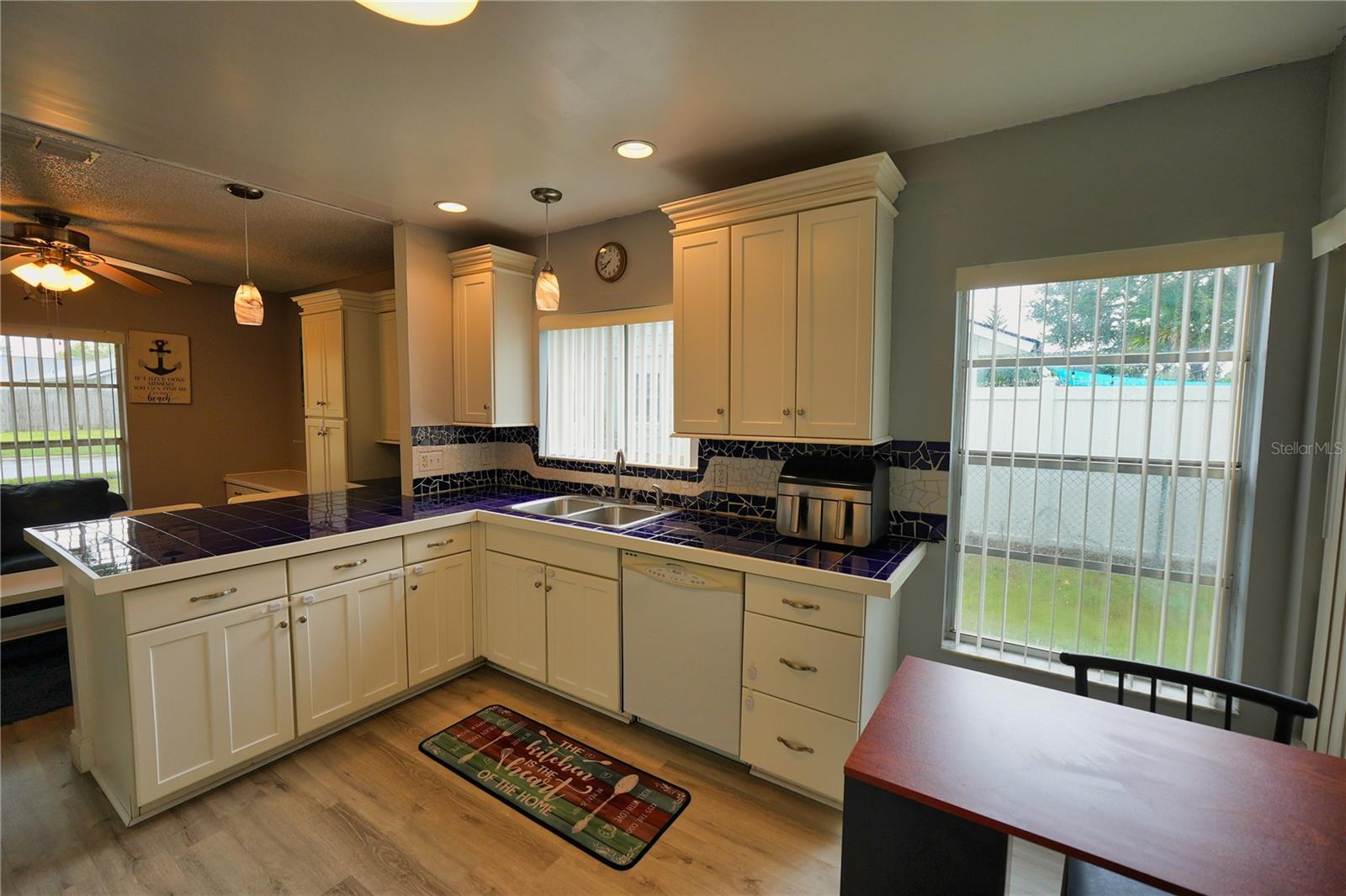 Image 13 of 37 For 1275 Madelena Avenue