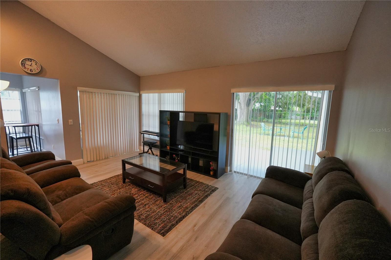 Image 17 of 37 For 1275 Madelena Avenue