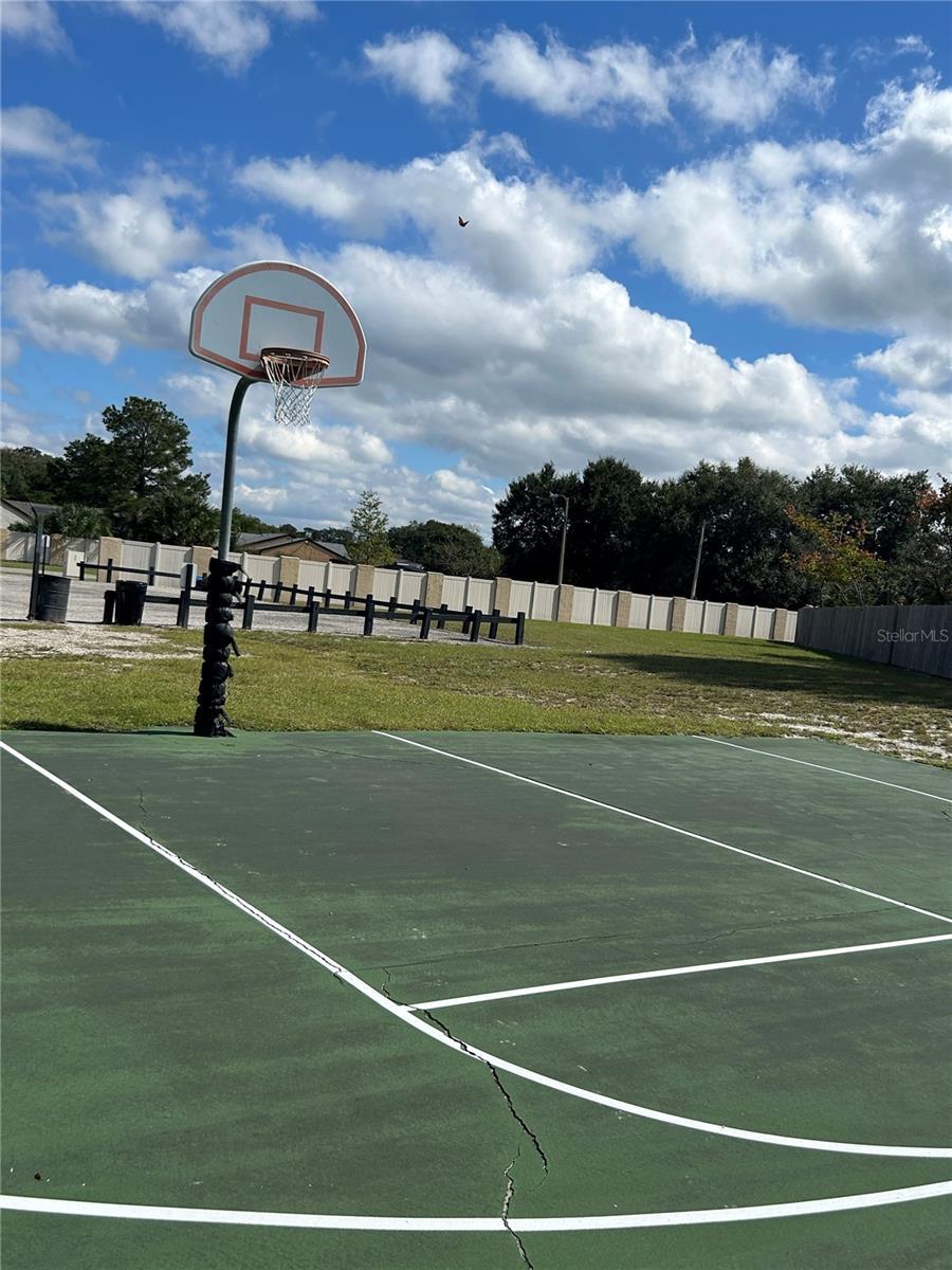 Image 37 of 37 For 1275 Madelena Avenue