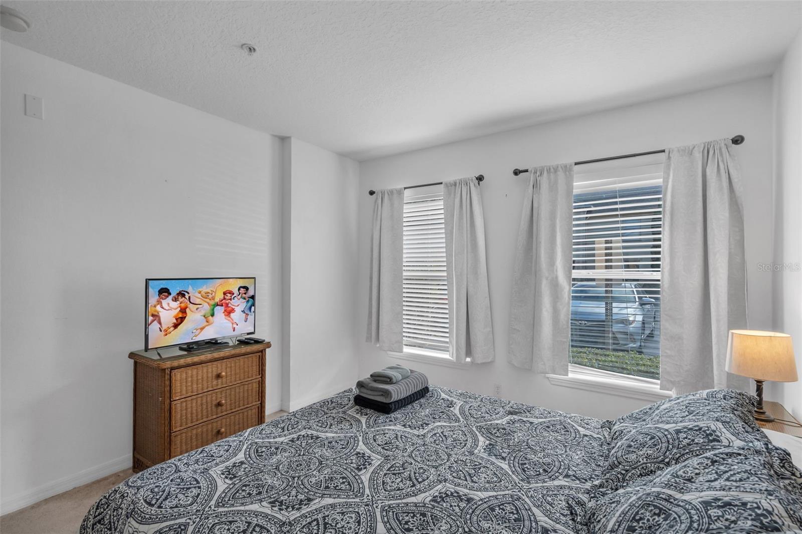 Image 19 of 45 For 2740 Club Cortile Circle A