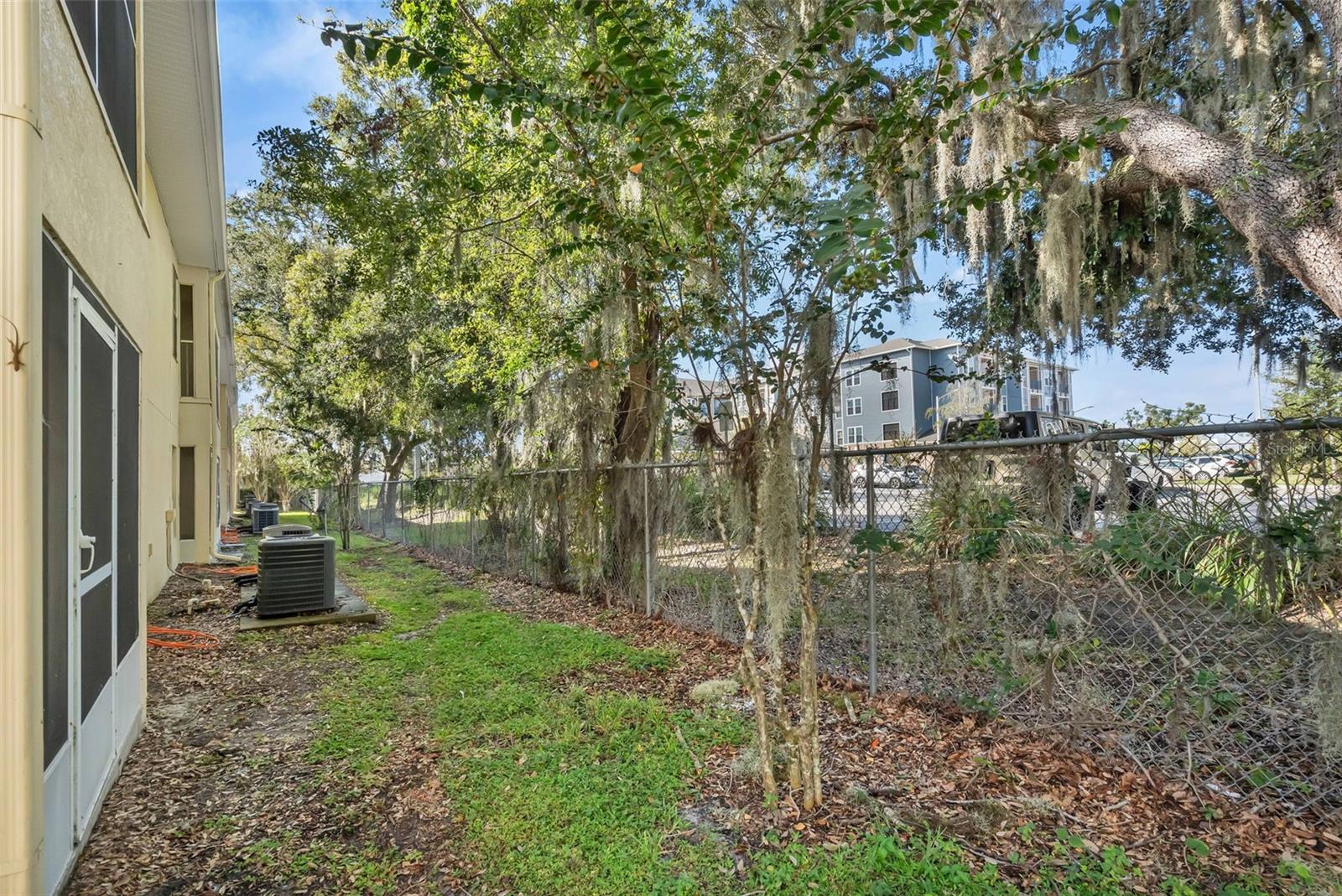 Image 32 of 45 For 2740 Club Cortile Circle A