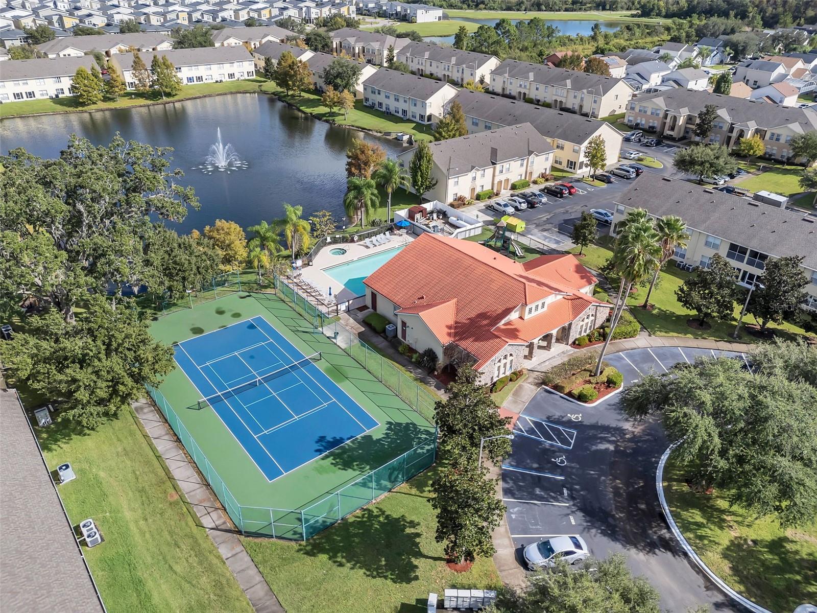 Image 37 of 45 For 2740 Club Cortile Circle A