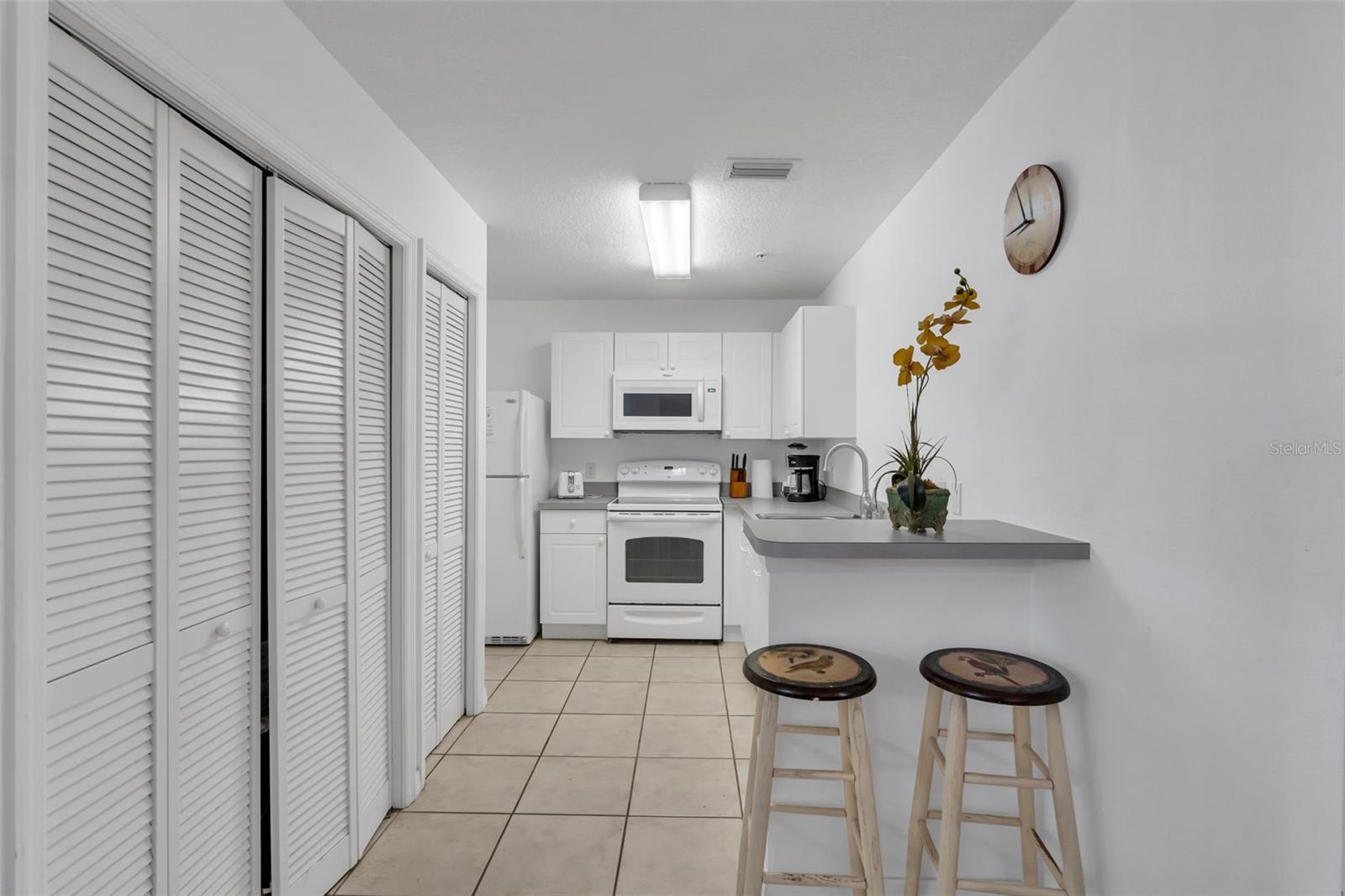 Image 7 of 45 For 2740 Club Cortile Circle A