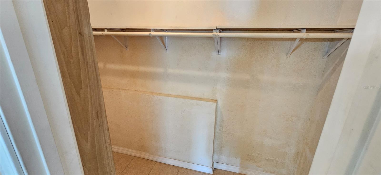 Image 8 of 14 For 113 Oakland Avenue